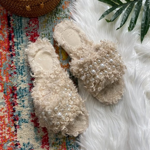 a new day Shoes - A New Day Neutral Cream White Pearl Fuzzy Slip On Slide Slippers Size 8